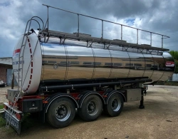 Food Grade Tank Semi-Trailer with 31,000L Capacity and Wash System BERGHEL 9116P4