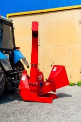 Tornado V200R Branch Shredder for Wood Waste