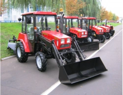 Belarus-320.4MUP Communal Machine for Cleaning and Loading