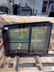 Right Tram Car Glass 71-412 with Integrated Fortified Bronze, Model DAG 811.5-СБ