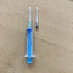 Single-use Sterile Injection Syringe, 3-part Luer Lock Type, with Needles - Model 8A
