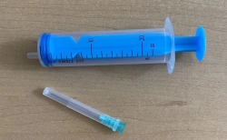 Sterile Single-Use Three-Part Injection Syringe with Needle, Luer Type 20B