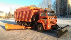 All-Season Combined Road Machine VMKD-2015 7963R4 Based on Kamaz 6522-53