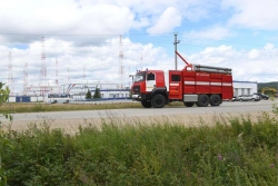Combined Firefighting Vehicle АКТ 4.0/1000-130/40, Model 58810M