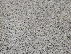 White Limestone Gravel 20-40 mm with Frost Resistance F25 and Density 1370-1400 kg/m3