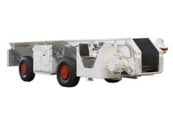 Self-Propelled Freight Wagon V15M Pneumatic Wheel Mining Transport