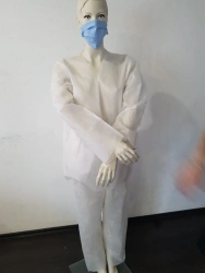 Disposable Surgical Gown with V-Neck, Long Sleeves