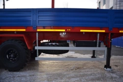 Politrans 94171-026 Semi-Trailer with Pneumatic Suspension