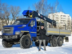 Special Hydraulic Loader Crane Truck KMA on Ural 4320 U0K01N-4L180