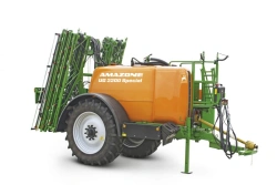 Universal Trailed Sprayer UG 3000 Special