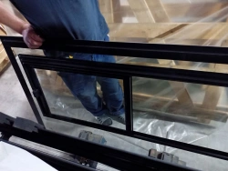 Tram Car Side Window Glass 71-412 Right Tempered Bronze DAG 811.2