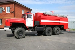Firefighting Foam Vehicle APT 8.0-70/4 Type 4673A on Ural 5557 Chassis