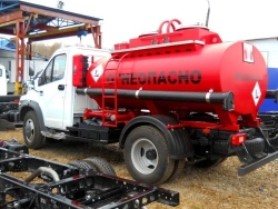 Fuel Dispensing Truck 2790D Modification 2790D-0000010-05 on GAZ Chassis