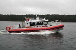 Rigid Inflatable Boat "Marlin 900 Cabin