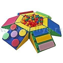 Olympus Play Center 'Nellia' 210x210 cm with Vinyl Leather and Foam