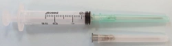 Sterile 2ml Disposable Three-Part Luer Injection Syringe with Two Needles