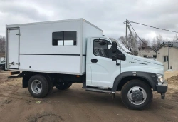 Transport Vehicle for Oil and Gas Well Service 47122E on GAZ C41R13 Chassis