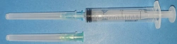 Sterile Single-Use Three-Component Injection Syringe 3 ml with Two Needles