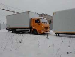 Bread Delivery Truck with Diesel Engine 67062V on KAMAZ 43255 Chassis