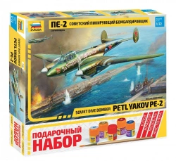 Soviet Pe-2 Dive Bomber Gift Set