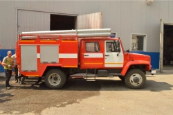 Fire Tanker Vehicle AC-(1.0-1.6)-40, Model 58811G on GAZ Chassis