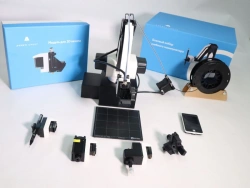 Four-axis robot arm with modular interchangeable attachments art. no. RUAVG22VER2
