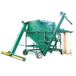 Grain cleaning combined self-propelled machine MZK-30S