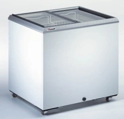 Derby Freezer Chest EK36