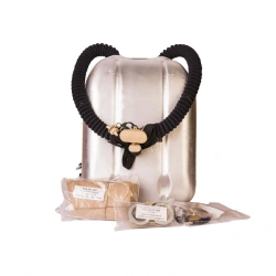 Regenerative Isolating Respirator on Compressed Oxygen R-34