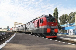 High-Power Freight Electric Locomotive for Mainline Use with 13120kW Performance 4ES5K