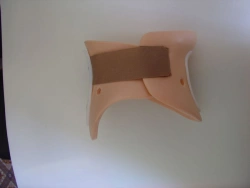 Semi-Rigid Head Holder for Cervical Spine Treatment