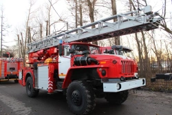 Fire Truck Aerial Ladder AL-30 (43206) Type 4344-B7