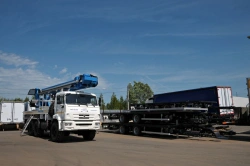 Hydraulic Lift Platform AGP 67060 on KAMAZ Chassis 5350-D5