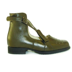 Orthopedic Shoes for Boys - Schoolboy Casual Footwear with Custom Fit