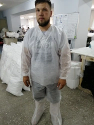 Non-Sterile Disposable Surgical Suit for Healthcare Professionals