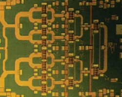 Microwave Amplifier Module M421442 for 8mm Range Applications