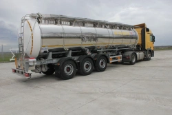 Specialized SF39 Type Semi-Trailer Tank for Dangerous Goods