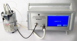 Precision High-Resistance Meter "MeTeOm-01