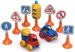 Traffic Signs Set No. 3 with Traffic Light and 2 Cars "Nordic