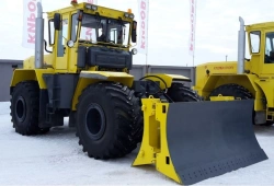 Versatile Wheel Dozer for Heavy-Duty Applications K-702MBA-01-BKU 'Indigirka