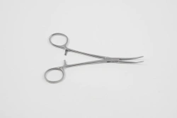 Curved Hemostatic Clamps, Serrated, 160 mm Model VZ-3-53