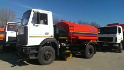 Combined Road Machine KO-713H-43 (based on MAZ-4381C0, MAZ-438121)