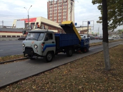 Multifunctional Combined Machine MKM-1904-11 "Chistik" with Attachments