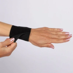 Wrist Brace for Rehabilitation – Kreyt F-200