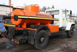 Fuel Tanker Vehicle 37121R Based on GAZ Chassis