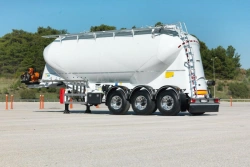 3-Axle Tank Semi-Trailer for Transporting and Temporary Storage of Solid Substances (Powder and Granules) 966613