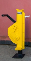 Rack Jack DR-5 for Lifting and Moving Equipment