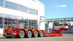 Specialized Pneumatic Suspension Semi-Trailer Tversoyrmash 993941 F024 with Wideners