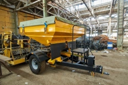 Mineral Fertilizer Spreader RMDP-3000