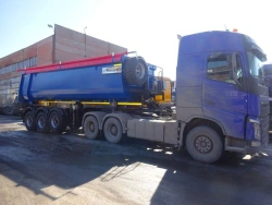Dump Semi-Trailer 951052 for Bulk Material Transportation